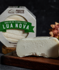 Lua Nova - Queijo Artesanal de Cabra  - Peça 200g - Direto do Sertão da Paraíba