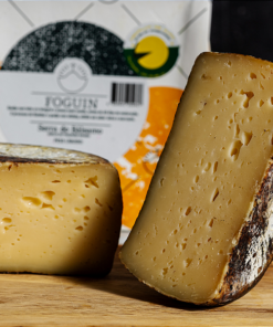 Foguim - Queijo Artesanal de Leite Crú - Peça 450g - Queijaria Balsamo